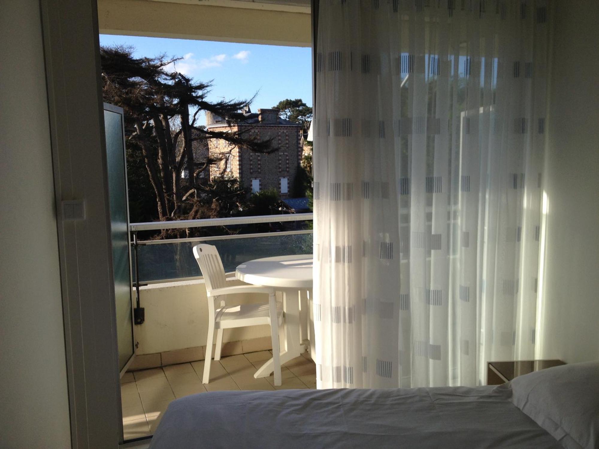 Residence Le Crystal Dinard Plage Exterior foto
